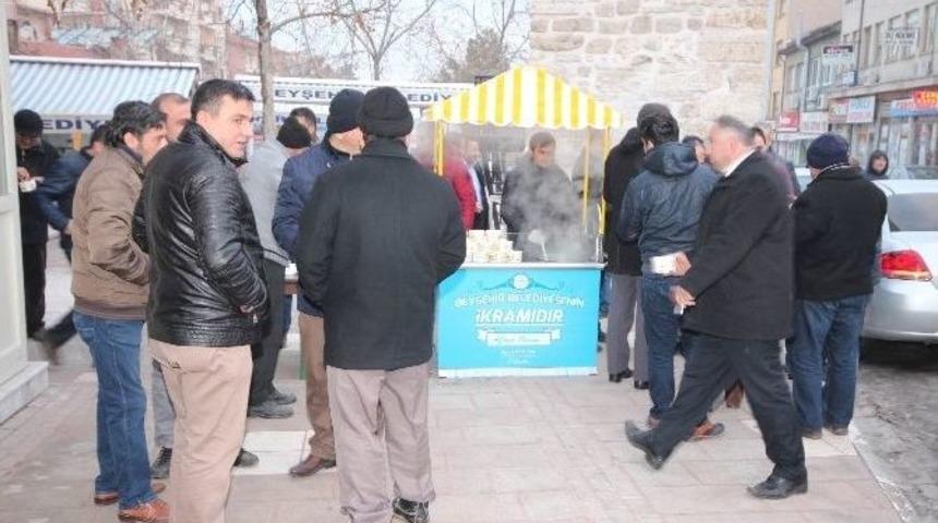 Beyşehir&rsquo;de Sabah Namazı &Ccedil;ıkışı Cemaate Sıcak &Ccedil;orba