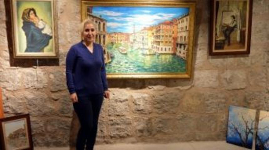 Nuran Şap&ccedil;ı Yağlı Boya Resim Sergisi A&ccedil;ılacak