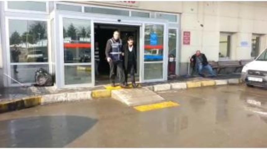 İkametten Kuru Sıkı Tabanca &Ccedil;alan Şahıs Yakalandı