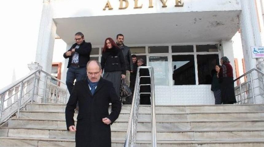 Kılı&ccedil;daroğlu&rsquo;na &ldquo;cumhurbaşkanı&rsquo;na Hakaretten&rdquo; Su&ccedil; Duyurusu