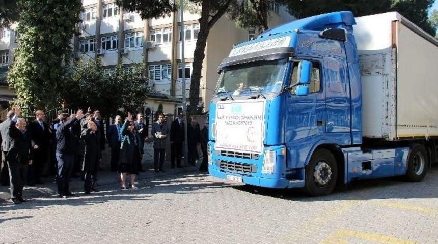 Yörük Ali Efe, Türkmenlerin İmdadına Koştu