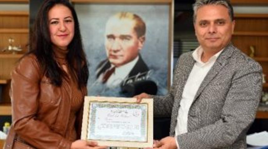 Başkan Uysal’a Batman’dan ‘gitar’ Teşekkürü