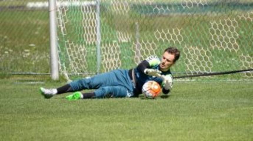 Torku Konyaspor&rsquo;da Kaleci Mario Felgueiras İle Yollar Ayrılıyor