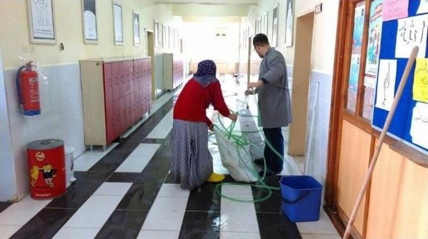 Hisarcık Aihl&rsquo;de Temizlik &Ccedil;alışması