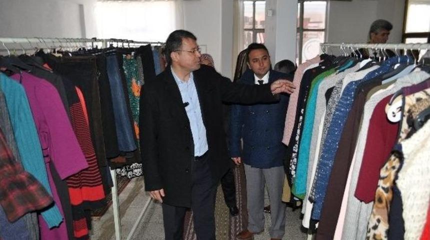 Silifke Belediyesi Sosyal Market Projesini Hayata Ge&ccedil;irdi