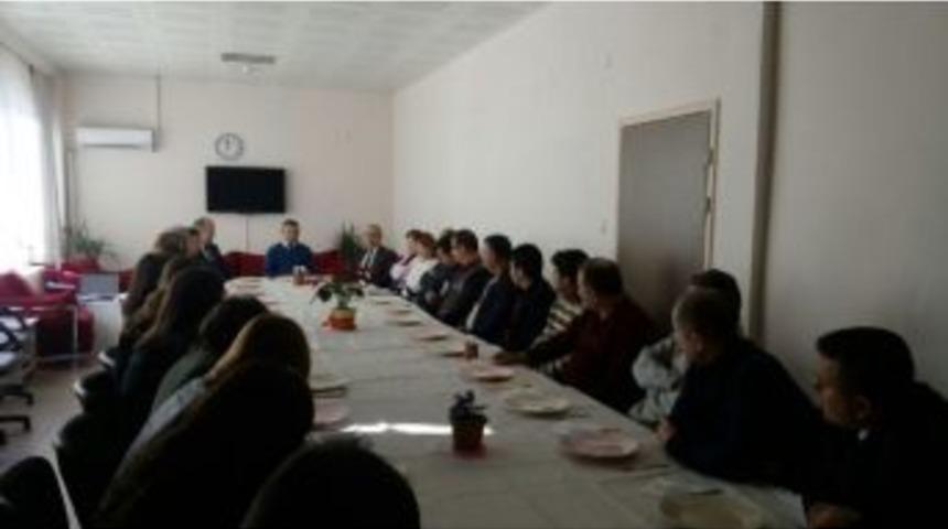 Lapseki Meslek Y&uuml;ksek Okulunda Akademik Genel Kurul Toplantısı