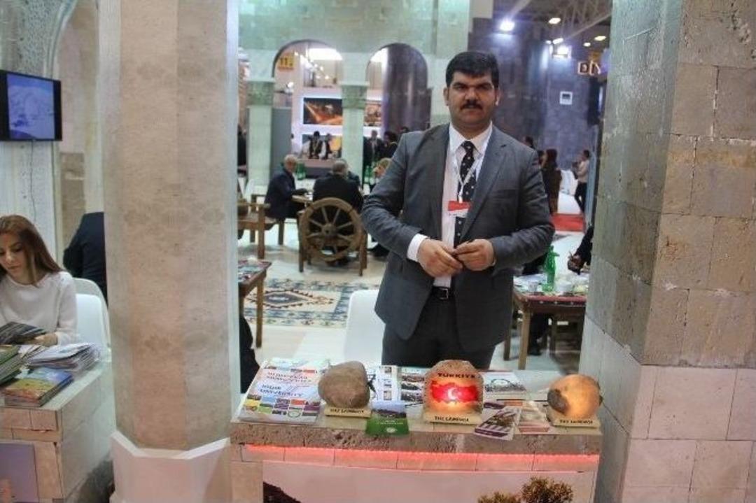 Iğdır &Uuml;niversitesi Standına B&uuml;y&uuml;k İlgi