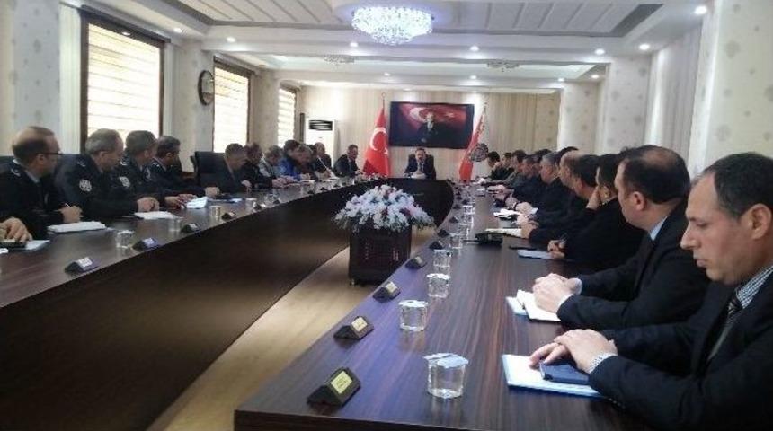 Emniyet M&uuml;d&uuml;rl&uuml;ğ&uuml; Değerlendirme Toplantısı Yaptı