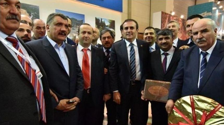 Başkan G&uuml;rkan, Emıtt Fuarını Gezdi