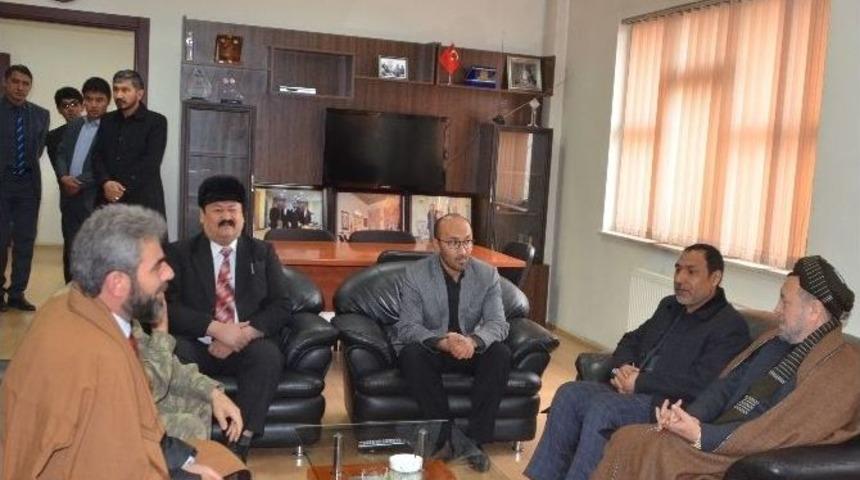 Afganistanlı Tarih&ccedil;i Tika&rsquo;nın D&uuml;zenlediği T&ouml;renle Anıldı