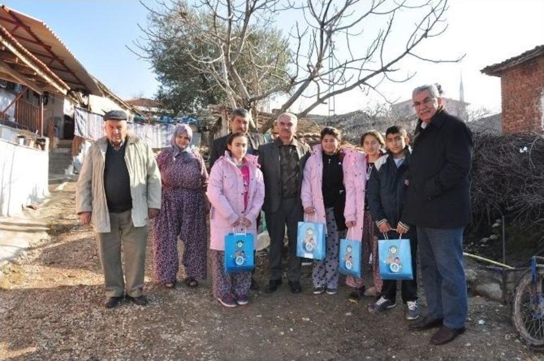 B&uuml;y&uuml;kşehirle &Ccedil;ocukların Y&uuml;zleri G&uuml;l&uuml;yor