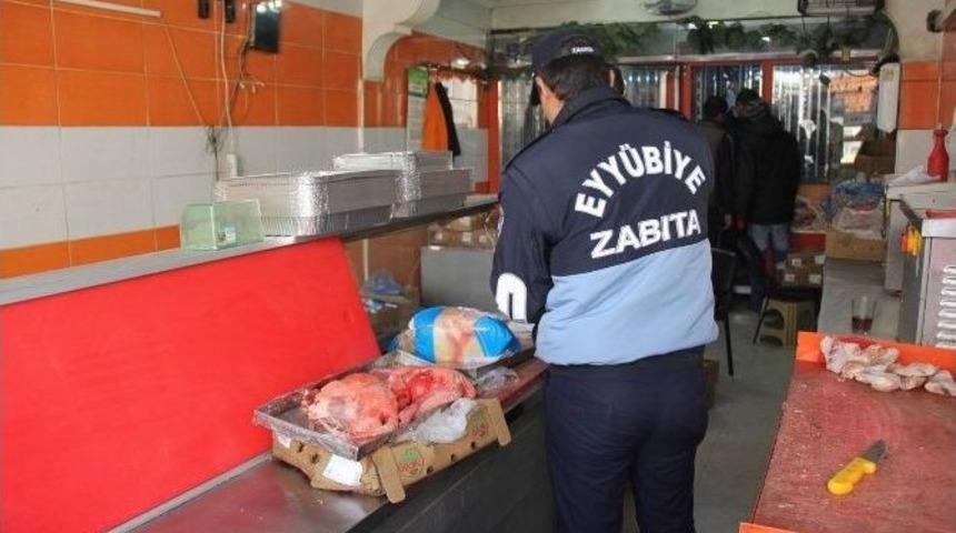 Eyy&uuml;biye Zabıta Ekipleri Kasap Denetimlerini Sıklaştırdı