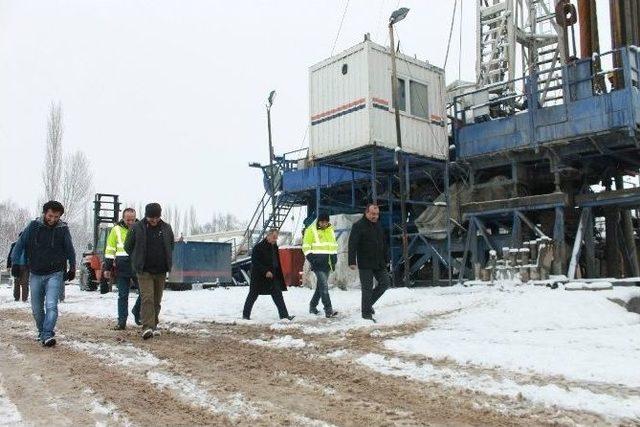 Kuluncak’ta Termal Sıcak Su İçin Sondaj Sonuçları Bekleniyor