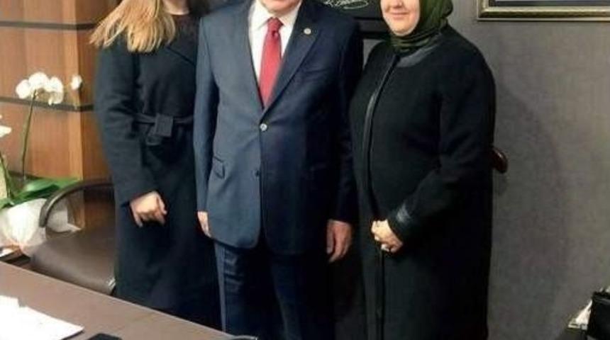 Ak Partili Vekilden Kadın Ve Aile Vurgusu