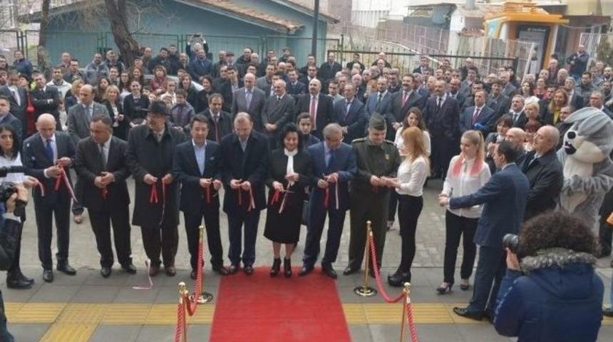 Vali Civelek, Avm A&ccedil;ılışı Yaptı