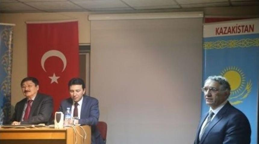 G&uuml;neş Vakfı T&uuml;rksoy Başkanı&rsquo;nı Ağırladı