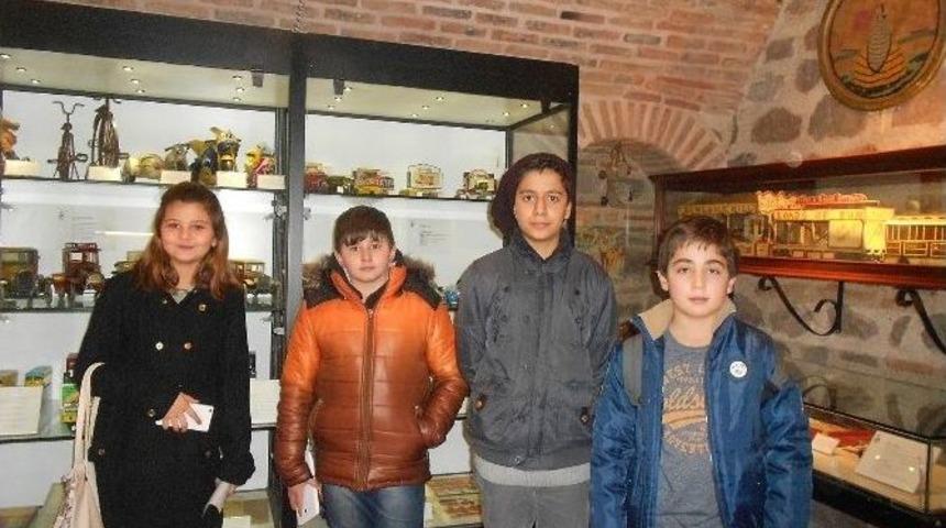 &Ccedil;ocuk Meclisi &Uuml;yelerinden Ko&ccedil; M&uuml;zesi&rsquo;ne Ziyaret