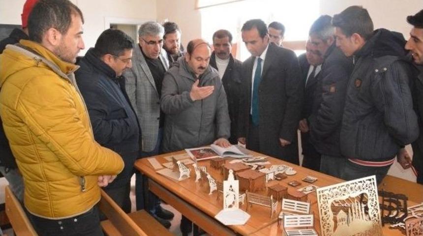 Kaymakam Erkan&rsquo;dan El Sanatları Kursuna Ziyaret