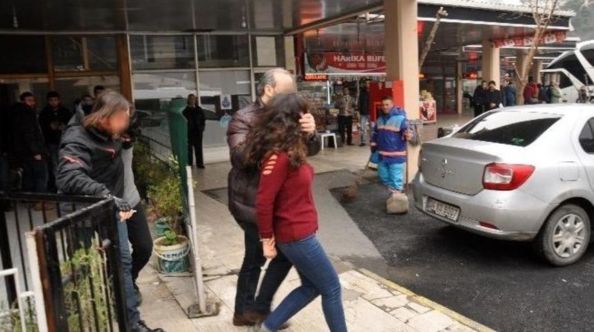 Yolcu Otob&uuml;s&uuml;ne Ş&uuml;pheli Şahıs Operasyonu