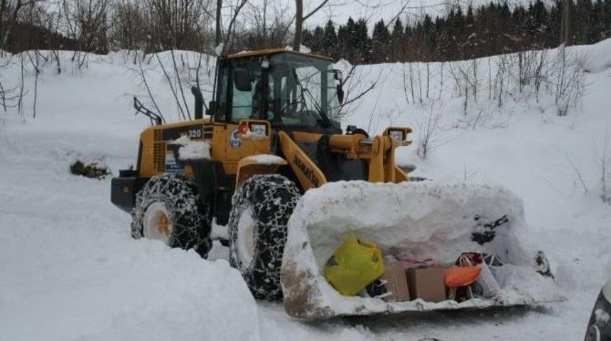Trabzon&rsquo;da Zor Şartlarda Yaşam M&uuml;cadelesi Veren Aileye Yardım Ulaştırıldı