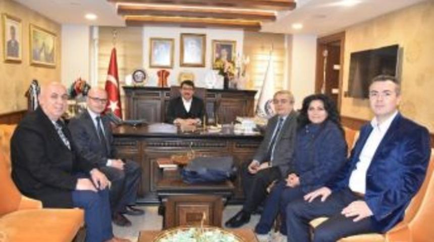 Trabzonlular Derneği&rsquo;nden Başkan &Ccedil;elik&rsquo;e Ziyaret