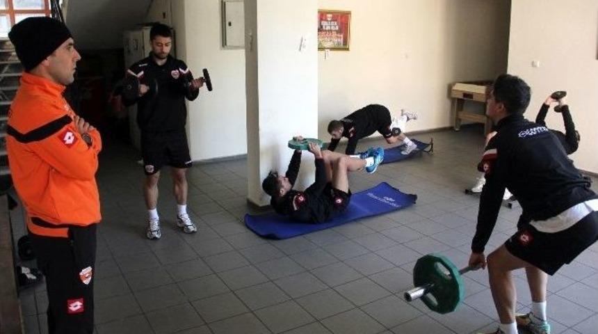 Adanaspor G&uuml;n&uuml; &Ccedil;ift Antrenmanla Tamamladı