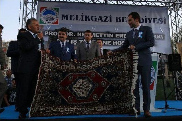 Melikgazi Belediye Başkanı Memduh Büyükkılıç: