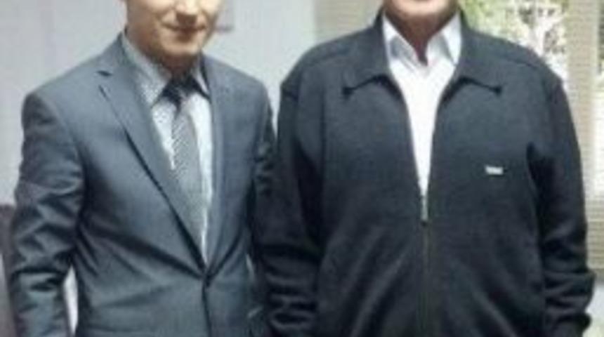 Gen&ccedil;lik Ve Spor Konfederasyonu Mehmet Ali Talat&rsquo;a Ş&uuml;kran &Ouml;d&uuml;l&uuml; Verecek