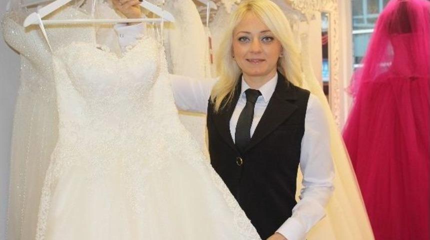 Perri Gelinlik İzmit’te Hizmete Girdi