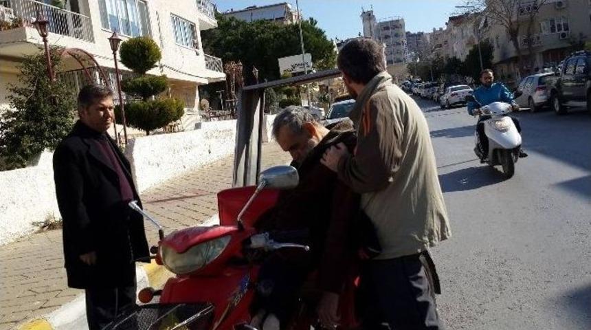 Engelli Vatandaşı Ölüm Motorun Üzerinde Yakaladı