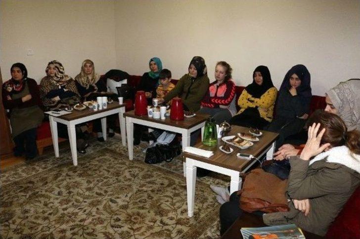 Eyüpte, Kadınlara Özel Musiki Meclisi G1