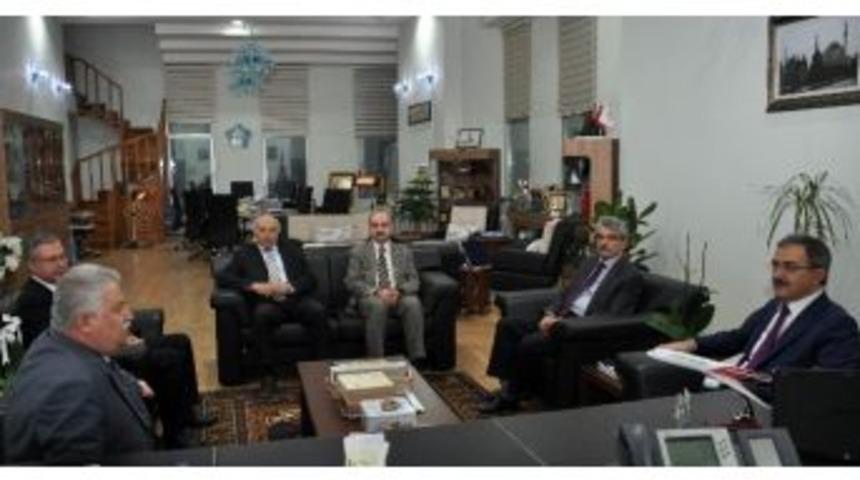 S&uuml; Rekt&ouml;r&uuml; Şahin&rsquo;den, Ne&uuml; Rekt&ouml;r&uuml; Şeker&rsquo;e Ziyaret