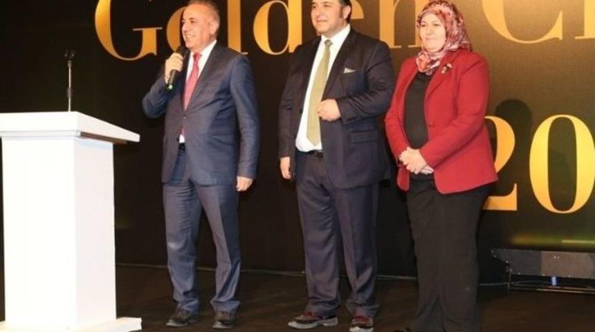 G&uuml;rpınar Belediyesi&rsquo;ne &rsquo;en İyi Proje&rsquo; &Ouml;d&uuml;l&uuml;