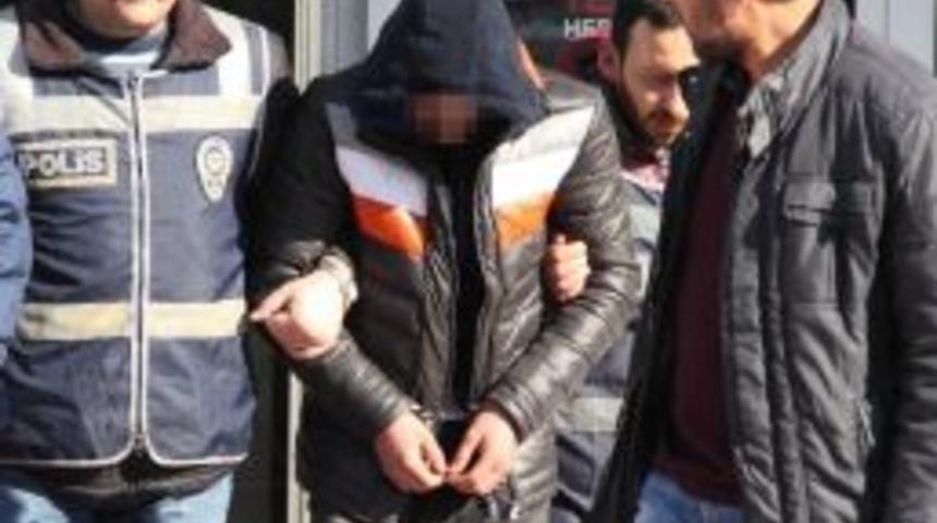 Eğlencede İ&ccedil;mek İ&ccedil;in İ&ccedil;ki &Ccedil;aldılar