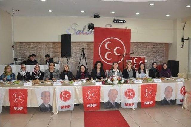 Mhp’li Kadınlar İnegöl’e Buluştu