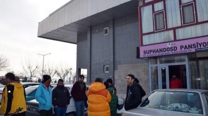 21 Dağcı S&uuml;phan Dağı&rsquo;na Tırmanacak