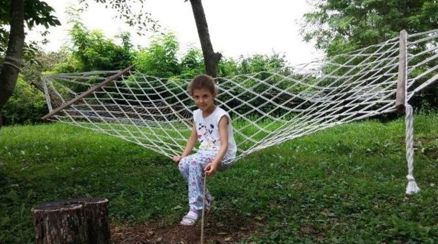 Minik Nahide Kalp Bekliyor