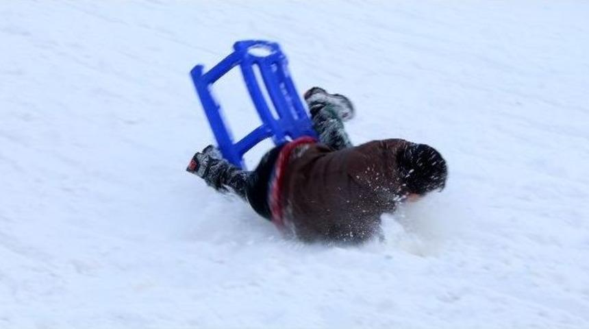 Paland&ouml;ken&rsquo;de Kızak Keyfi