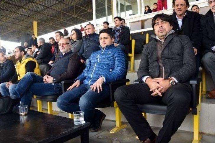 Lider Aliağa Kendi Sahasında Berabere Kaldı G3