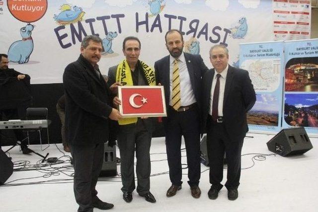 Emitt Fuarın Parlayan Yıldızı Bayburt Oldu