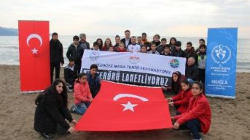 Muğla’da Kamp Yapan Millilerden Teröre Tepki