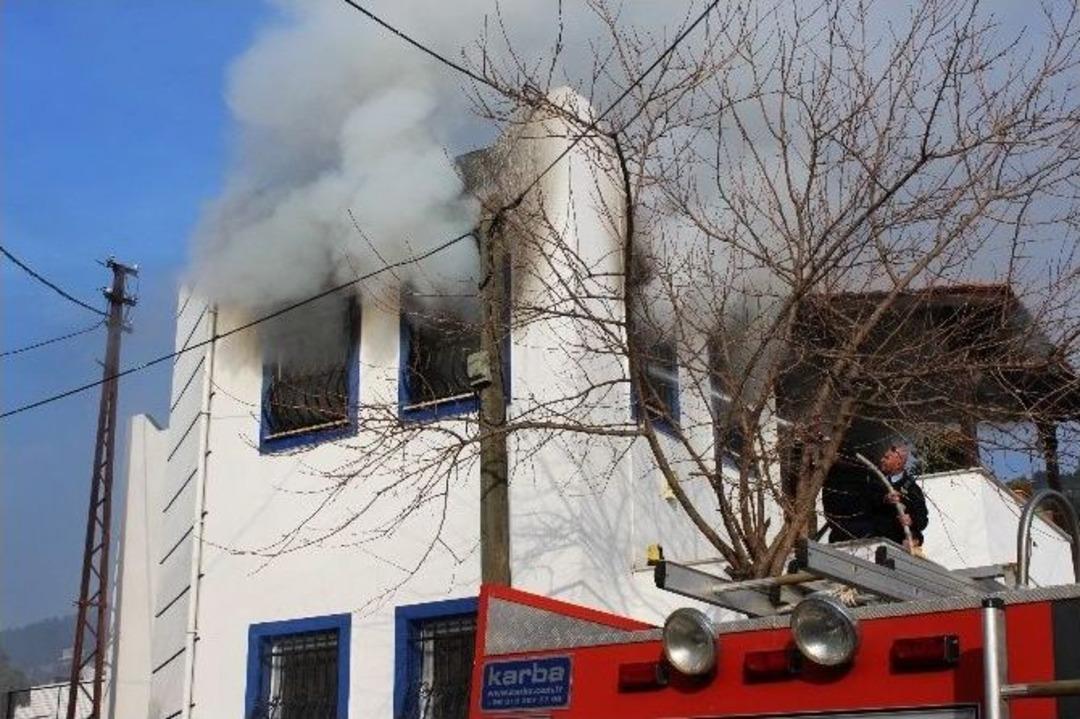 Bodrum&rsquo;da Yangın: 1 &Ouml;l&uuml;