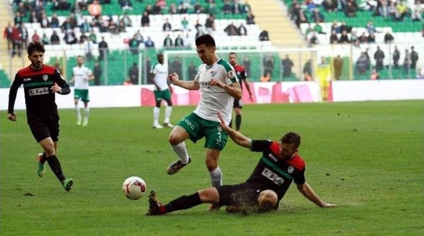 Bursaspor&rsquo;un Yeni Stadyumunda Zemin Şoku