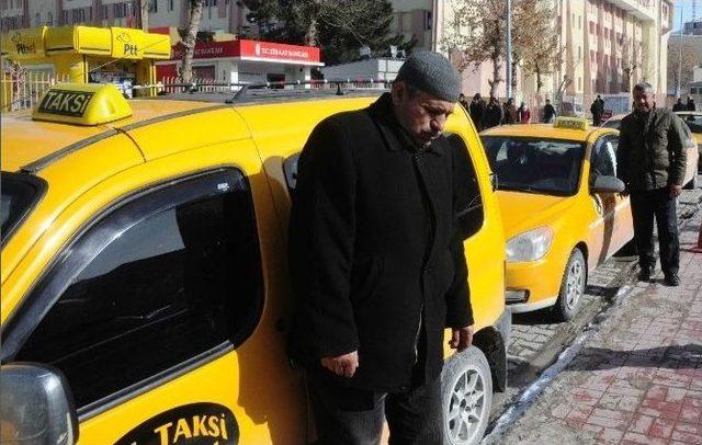 Vanlı Taksicilerden Trafik Sigortasındaki Artışa Tepki