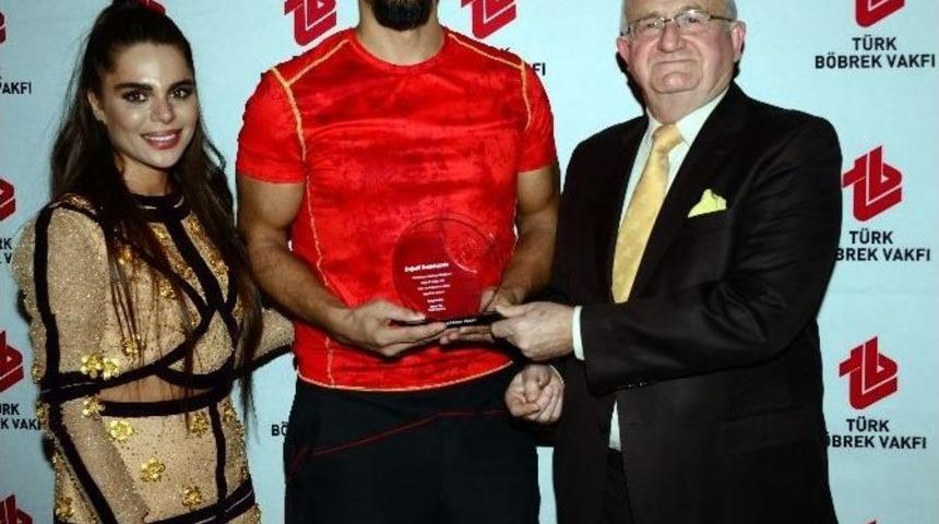 &Uuml;nl&uuml;ler Sağlıklı Toplum İ&ccedil;in Bir Araya Geldi