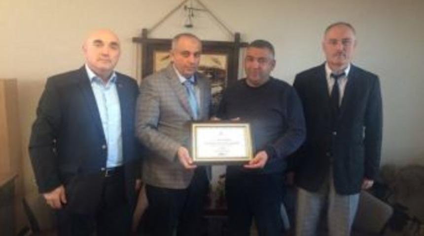 Kartepe Belediyesi&rsquo;nden 71 Hayırsevere Teşekk&uuml;r