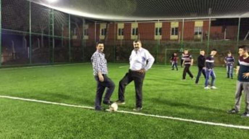 Spor Toto&rsquo;dan Sarıg&ouml;l&rsquo;e Halı Saha