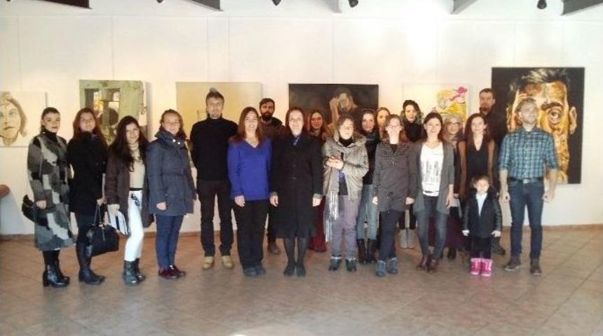 &Uuml;niversiteli &Ouml;ğrencilerden Resim Sergisi