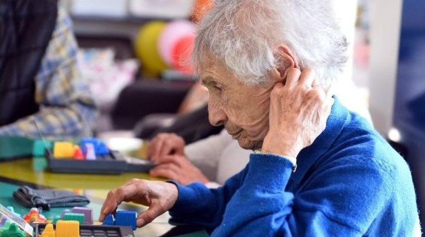 Alzheimer&rsquo;e Karşı Zeka Oyunları Kursu