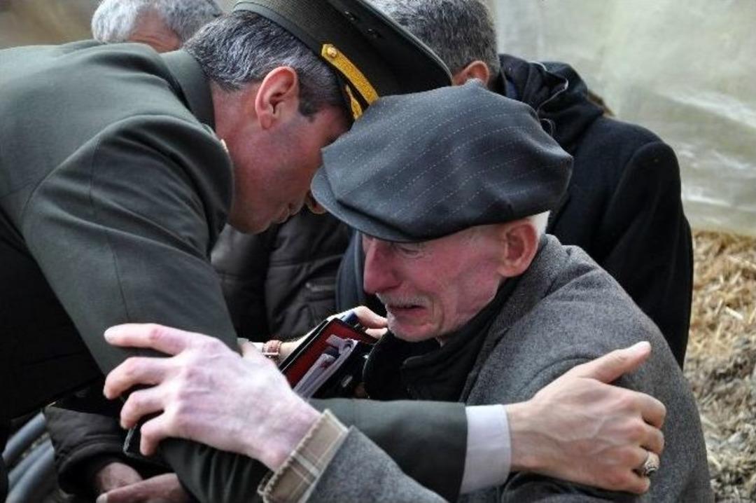 Sındırgı Şehidini Bekliyor